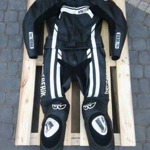 Bike suit